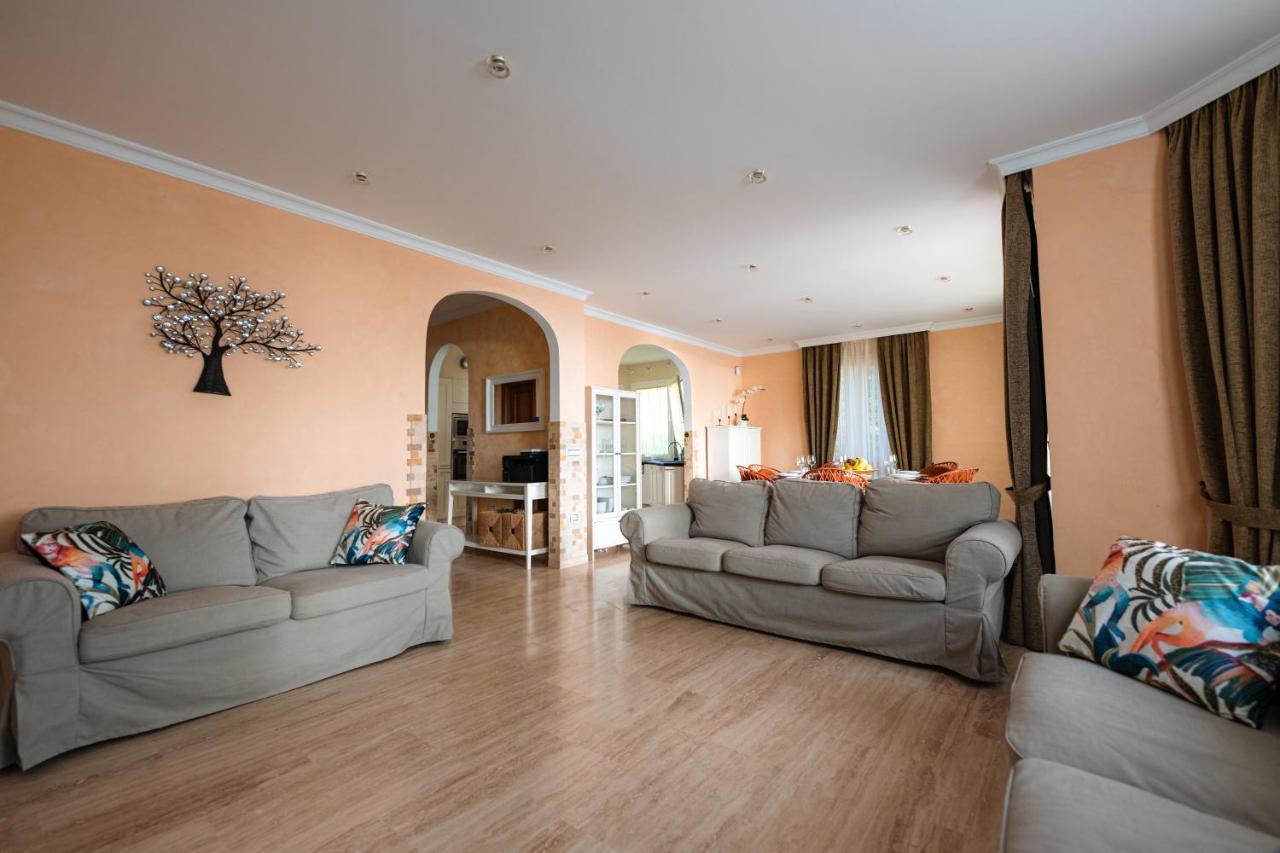 Villa Faya On The First Ocean Line With New Heated Pool Los Cristianos  Exterior foto